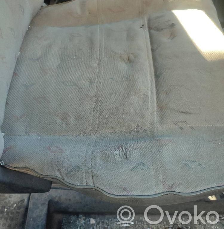 Volkswagen Transporter - Caravelle T4 Sedile anteriore del passeggero 