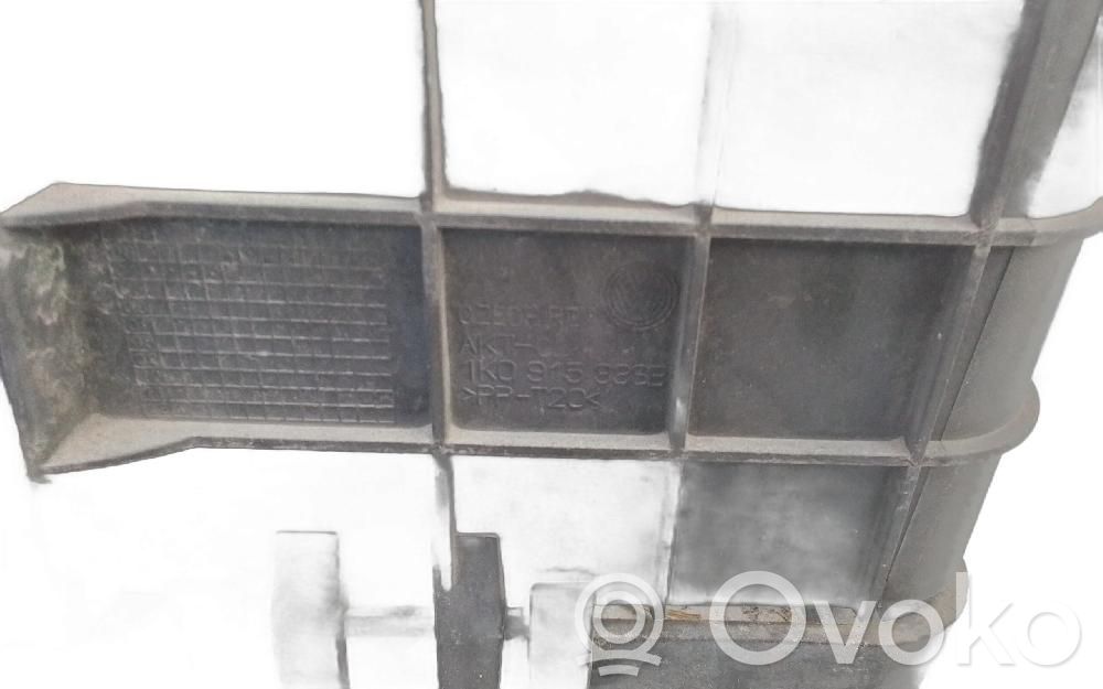 Volkswagen Golf V Bridă fixare baterie 