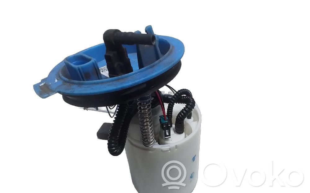 Bomba interna de combustible   5Q0919051AA
