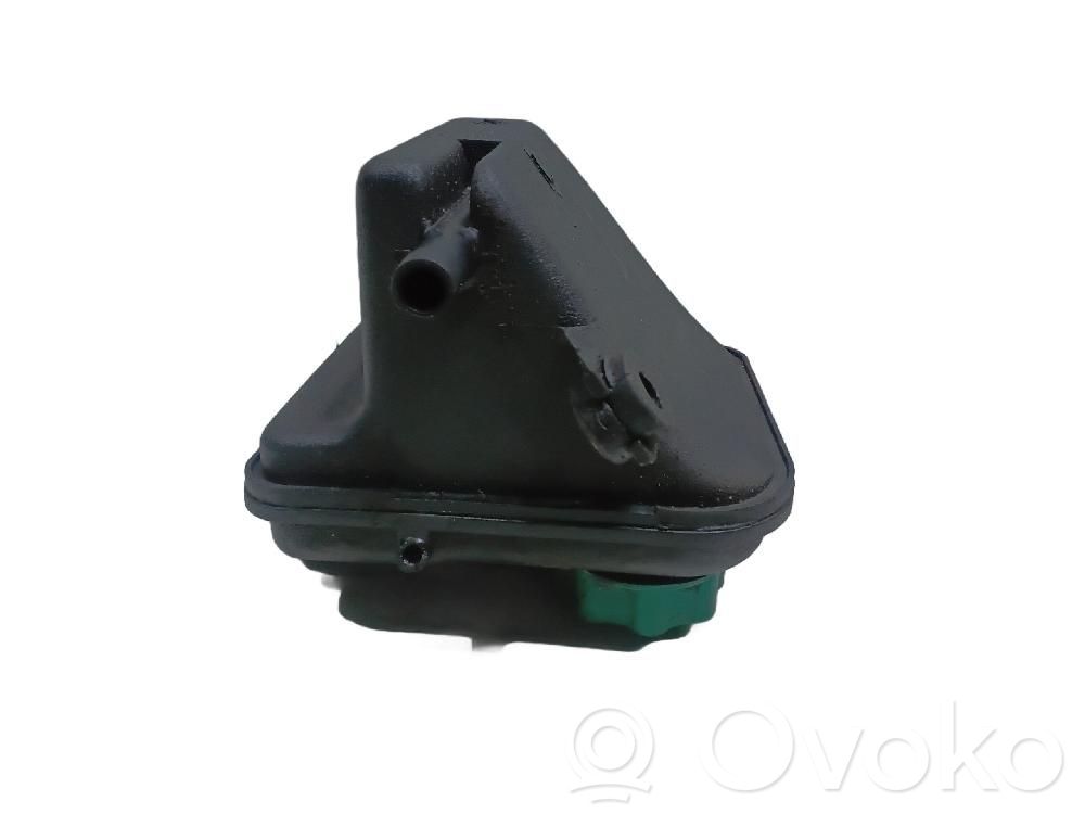 Zbiornik wyrównawczy chłodziwa   MMD7697AA