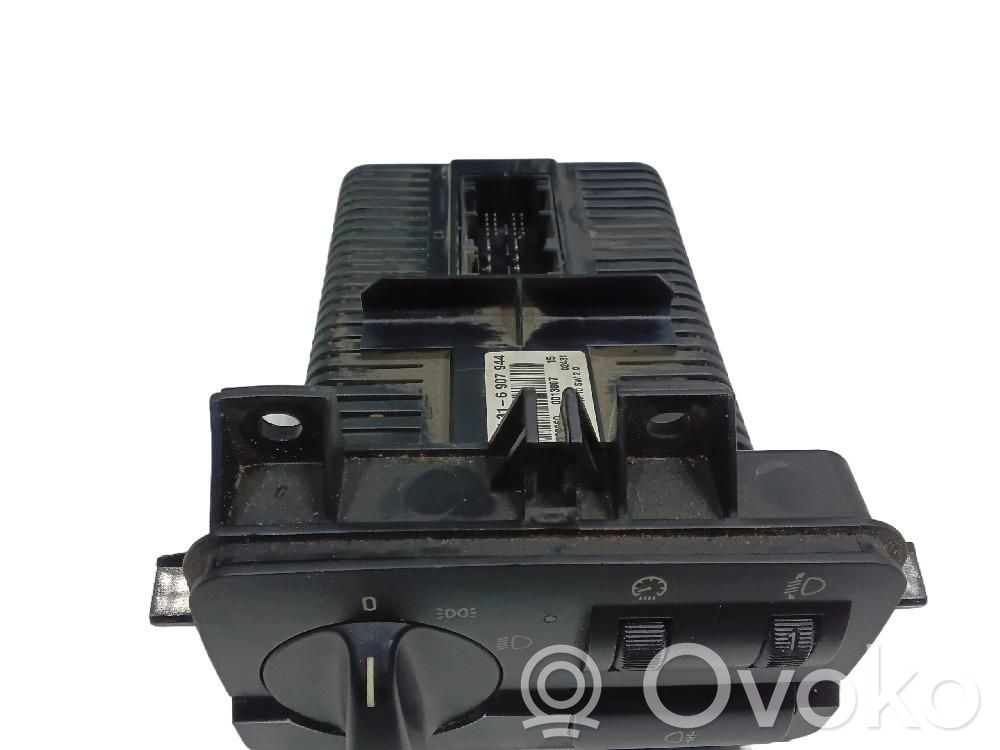 Lichtschalter   61316907944