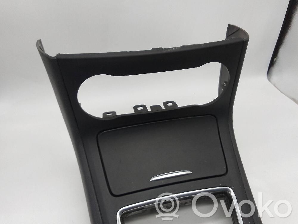 Mercedes-Benz B W246 W242 Ramă consolă centrală 
