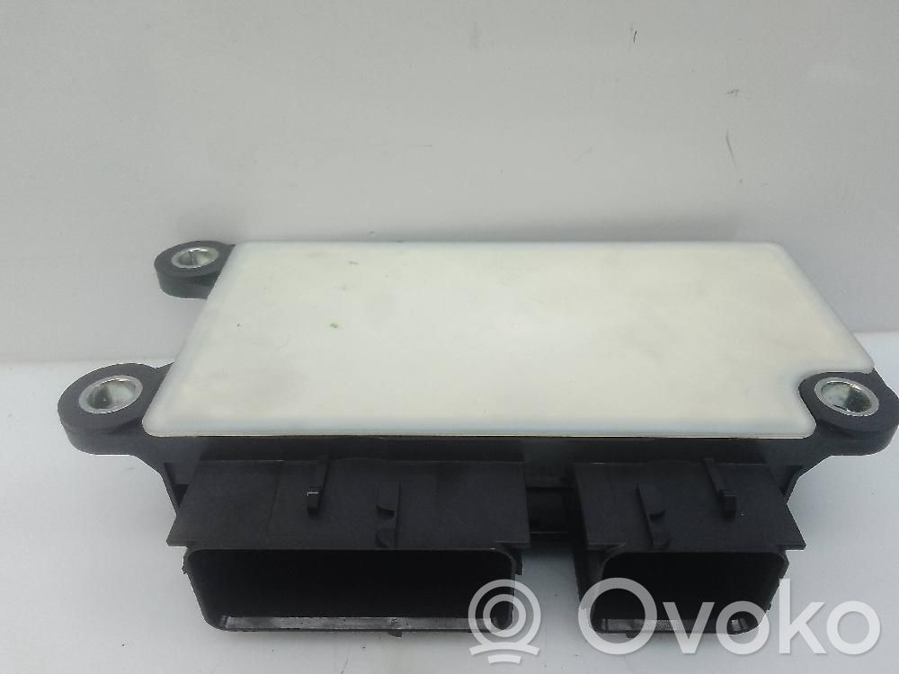 Opel Zafira C Unitate/modul de comandă airbaguri 