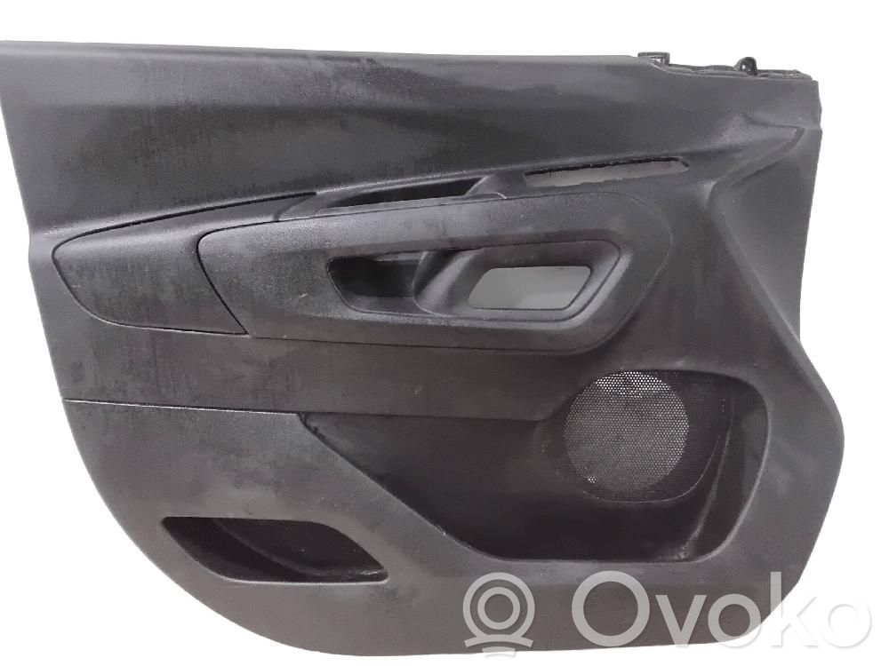 Peugeot Partner Rivestimento del pannello della portiera anteriore
