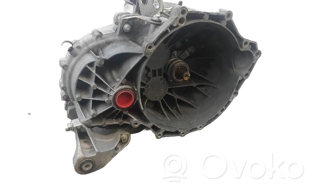 Ford Mondeo MK V Cutie viteze manuală cu 5 trepte 