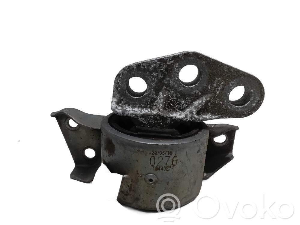 Moottorin kiinnikekorvake   13440276