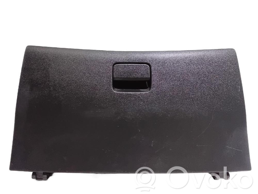 Honda Civic IX Handschuhfach 