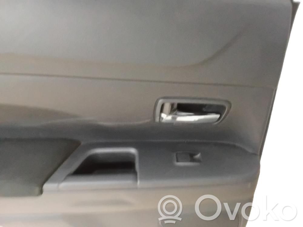 Mitsubishi ASX Boczki / Poszycie drzwi tylnych 