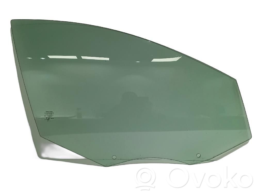 Volvo XC60 Vitre de fenêtre porte avant (4 portes)