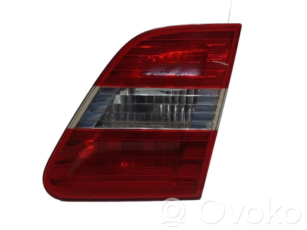 Mercedes-Benz B W245 Luci posteriori del portellone del bagagliaio