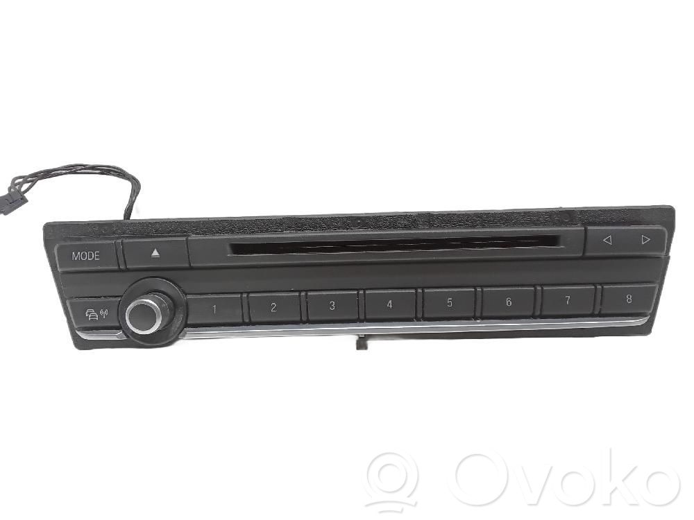 BMW X4 F26 Przyciski / Przełącznik regulacji głośności 