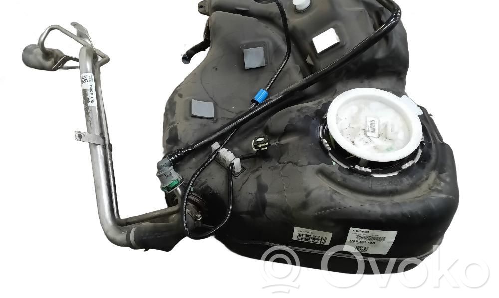 Volvo XC40 Serbatoio del carburante 