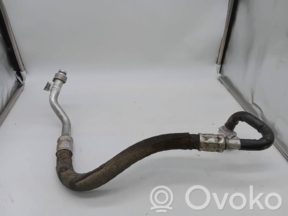 Ilmastointilaitteen putki (A/C)   4M0816743