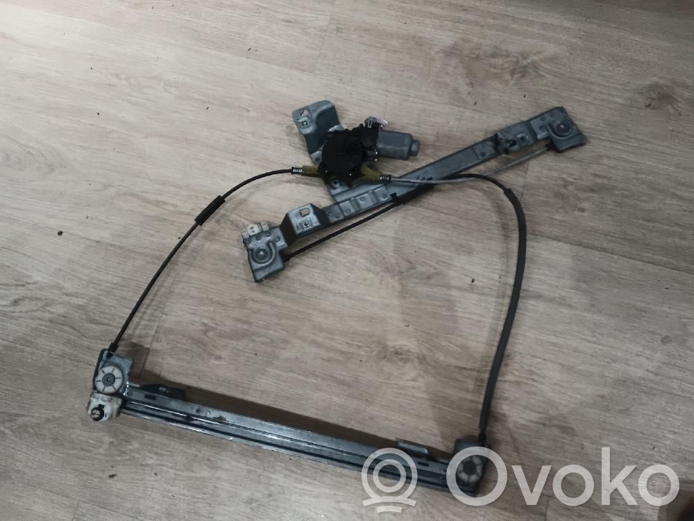 Renault Kangoo II Macara ușă față cu motor 