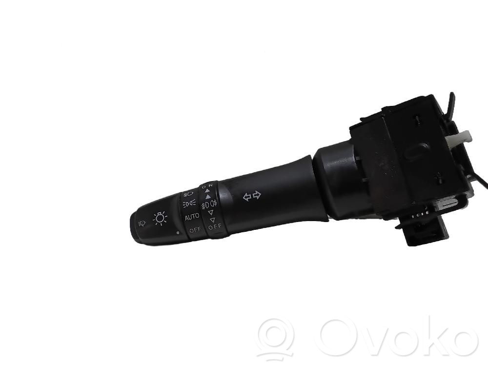 Mitsubishi Lancer VIII Leva/interruttore dell’indicatore di direzione e tergicristallo