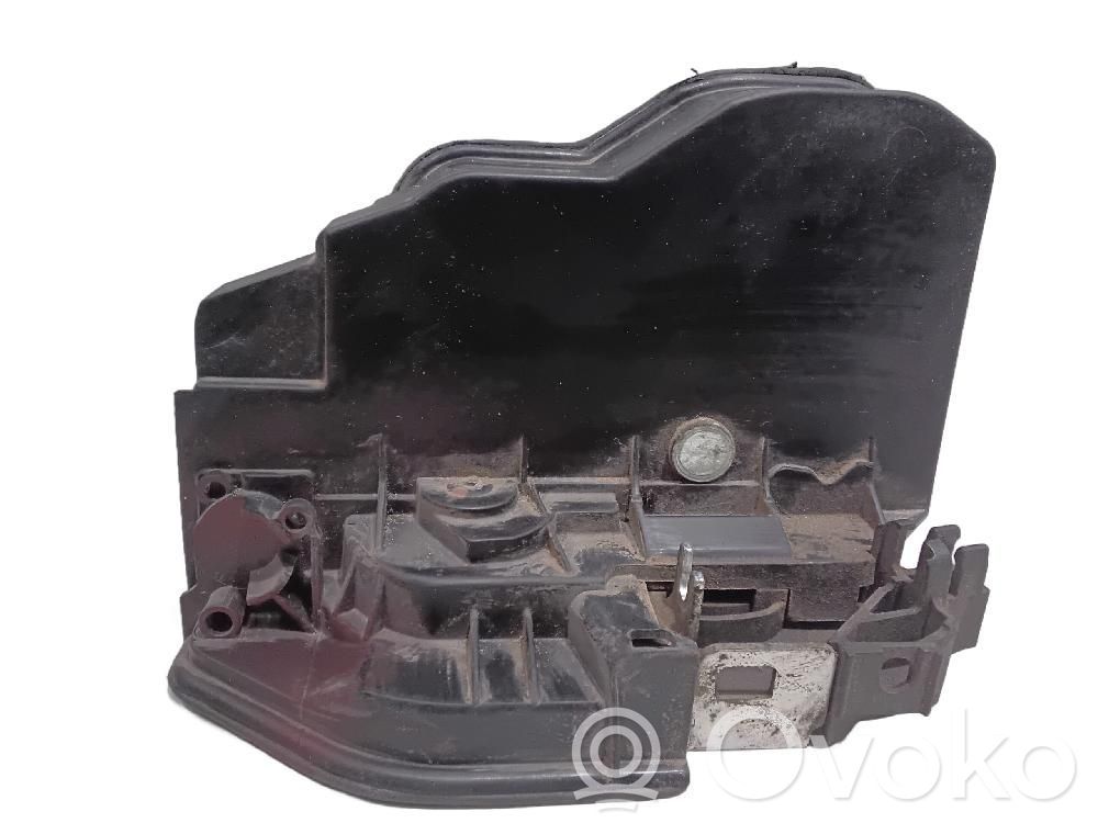 Cerradura de puerta trasera   7167070
