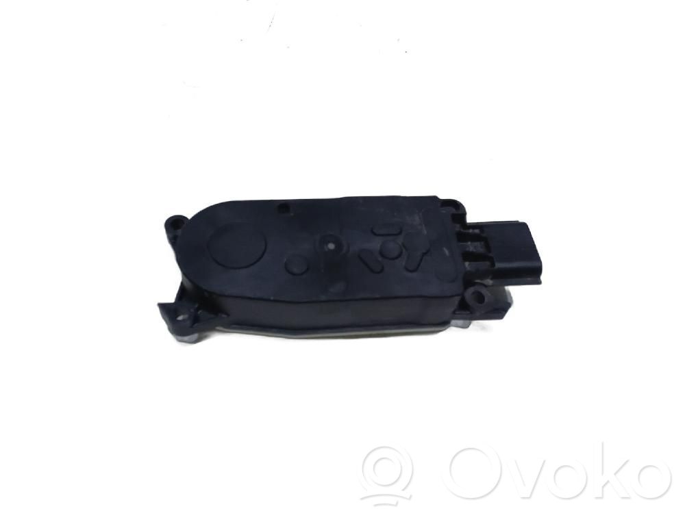 Alte unități/module de control   6477R1012