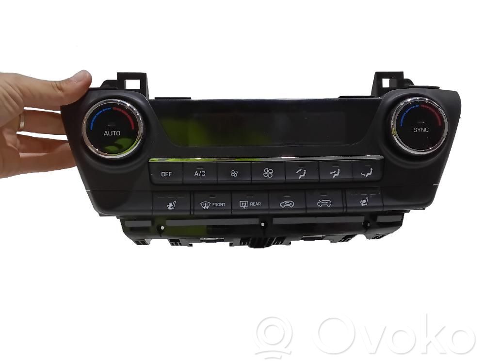 Hyundai Tucson TL Panel klimatyzacji