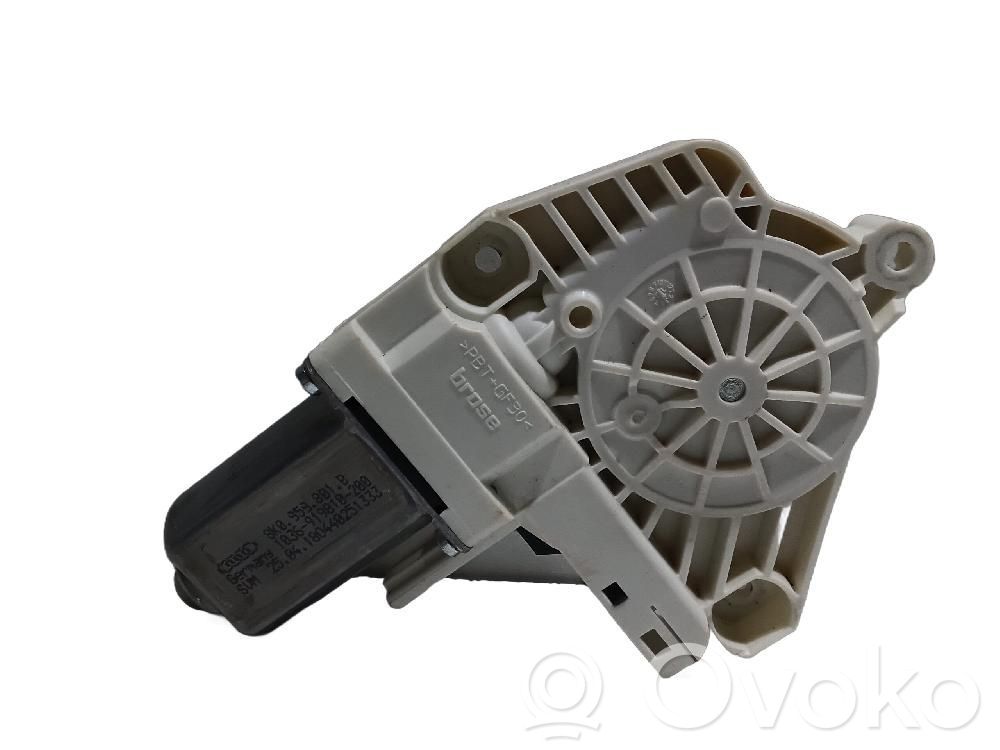 Audi Q3 8U Motorino alzacristalli della portiera anteriore