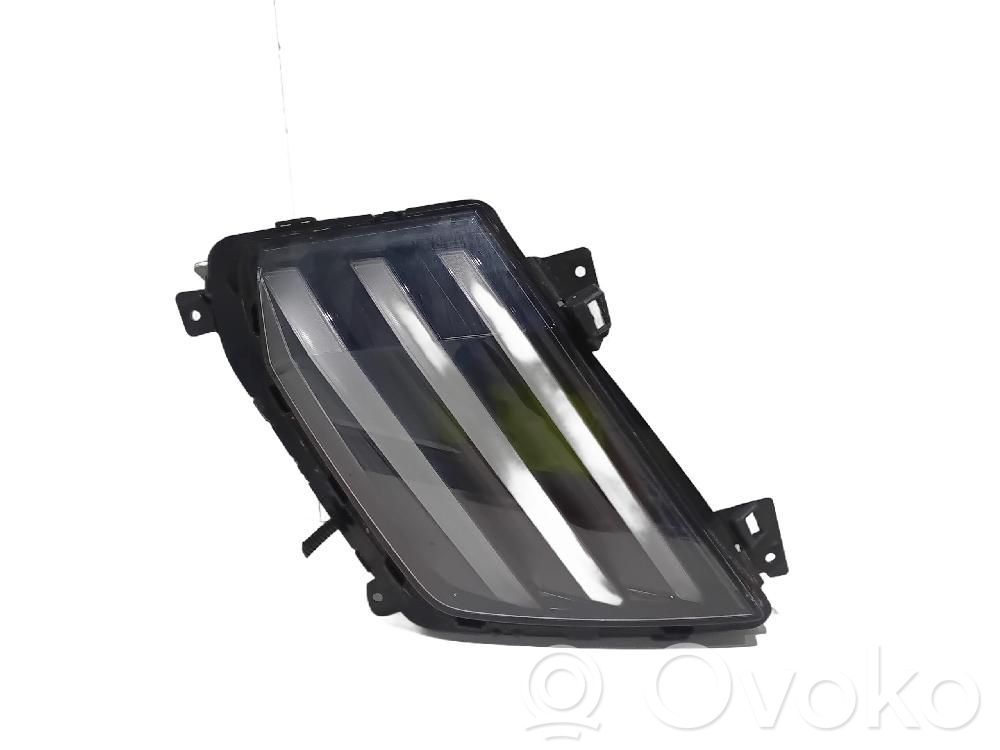 Peugeot 208 II Phare de jour LED