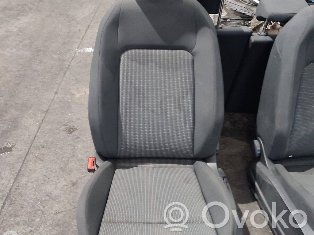 Volkswagen Golf VIII Sisustussarja