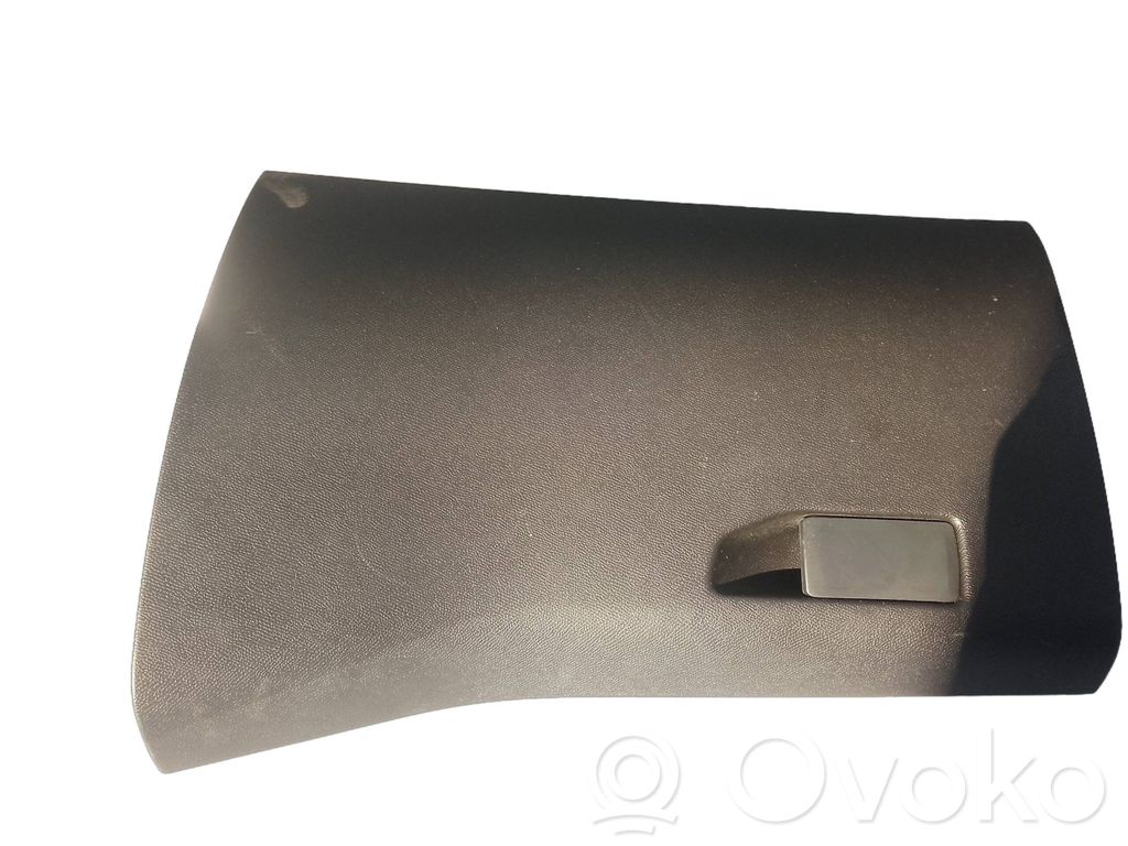 Peugeot 308 Handschuhfach
