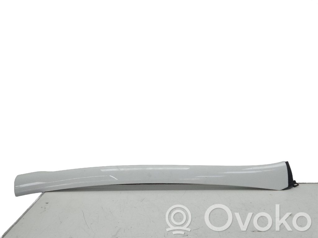 Opel Zafira C Travesaño del parachoques delantero