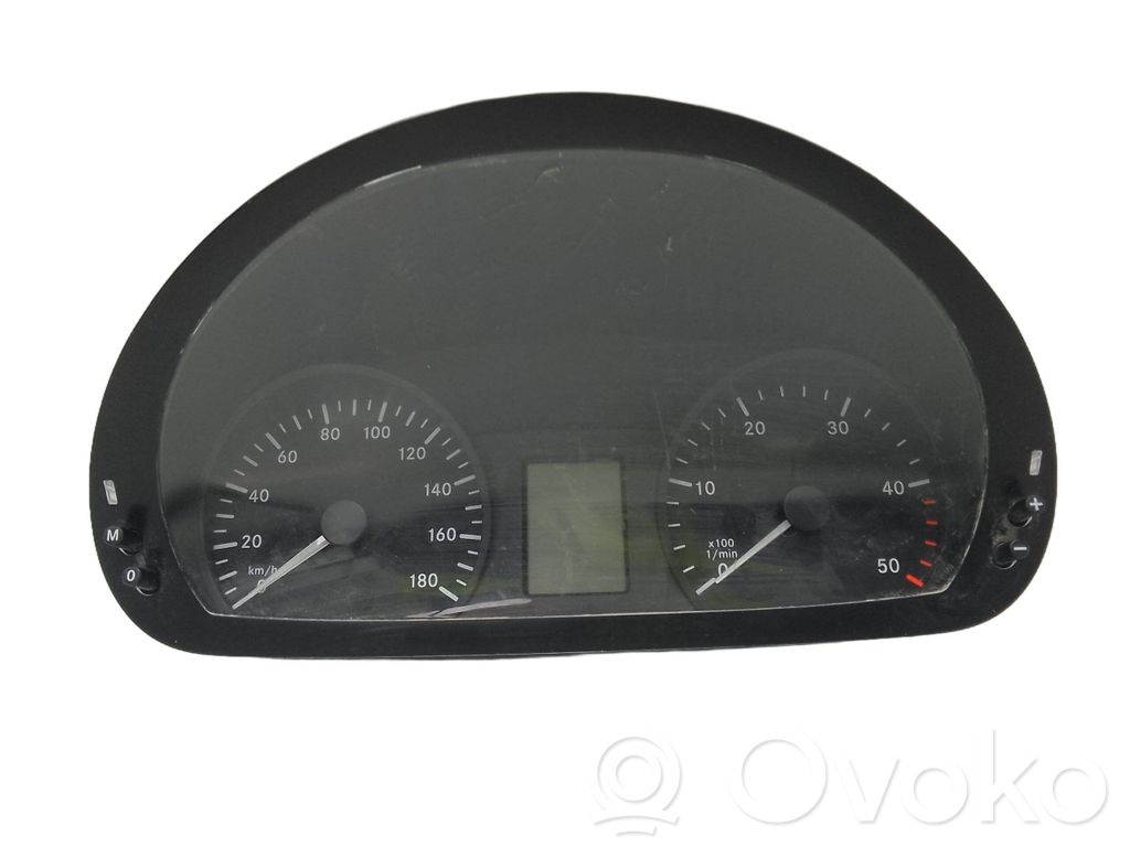 Mercedes-Benz Sprinter W906 Tableau de bord 