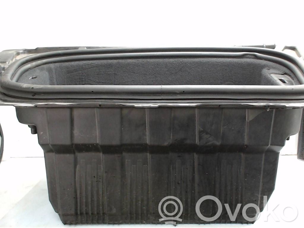 Porsche Taycan 9J1 Becquet de coffre
