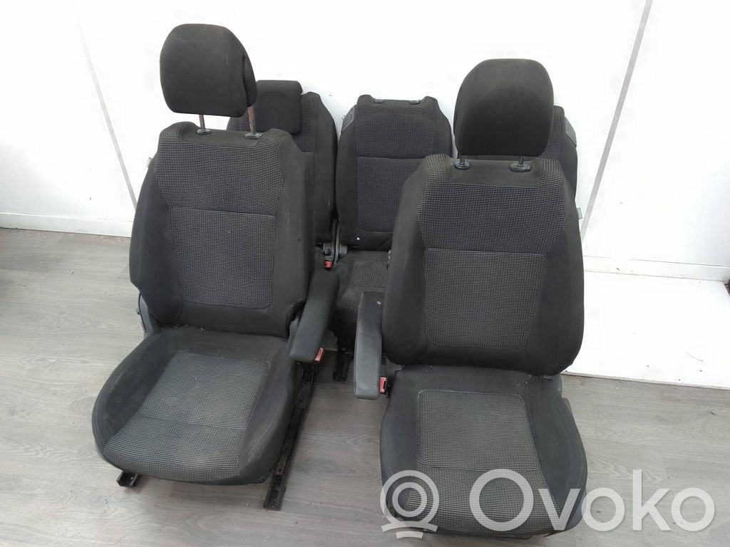 Peugeot 5008 Set interni
