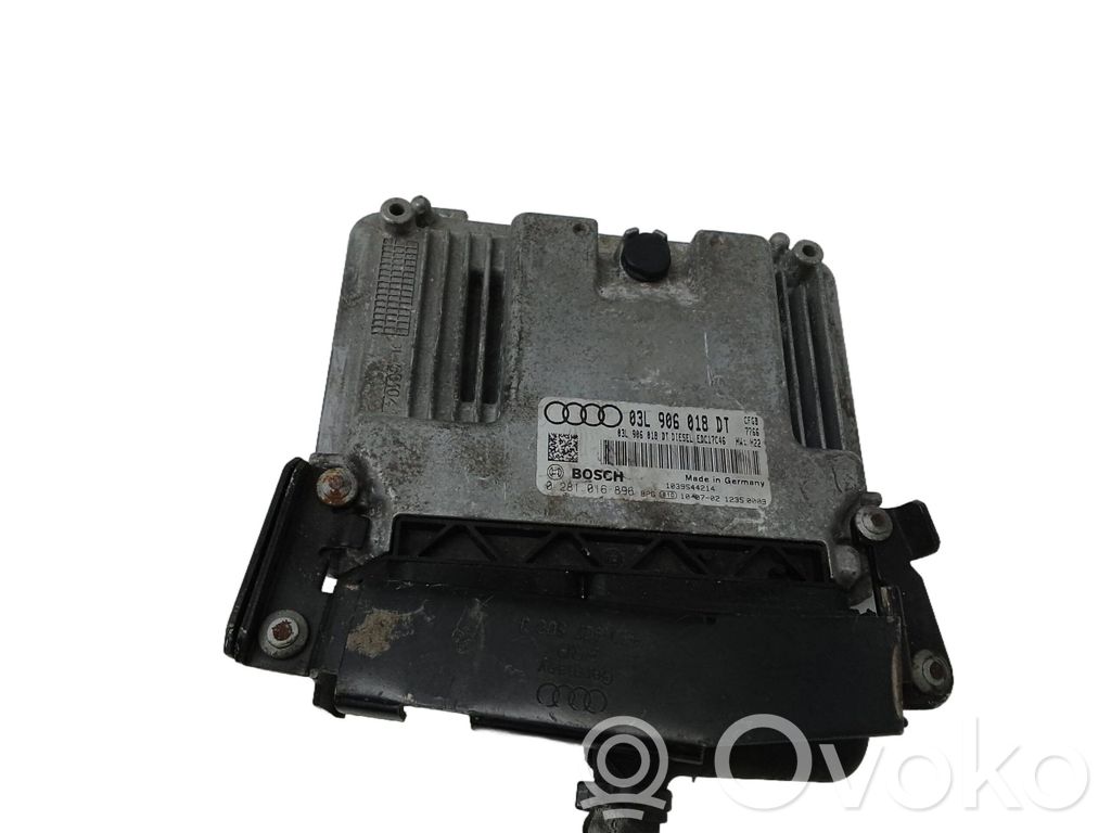 Volkswagen Golf VI Calculateur moteur ECU 