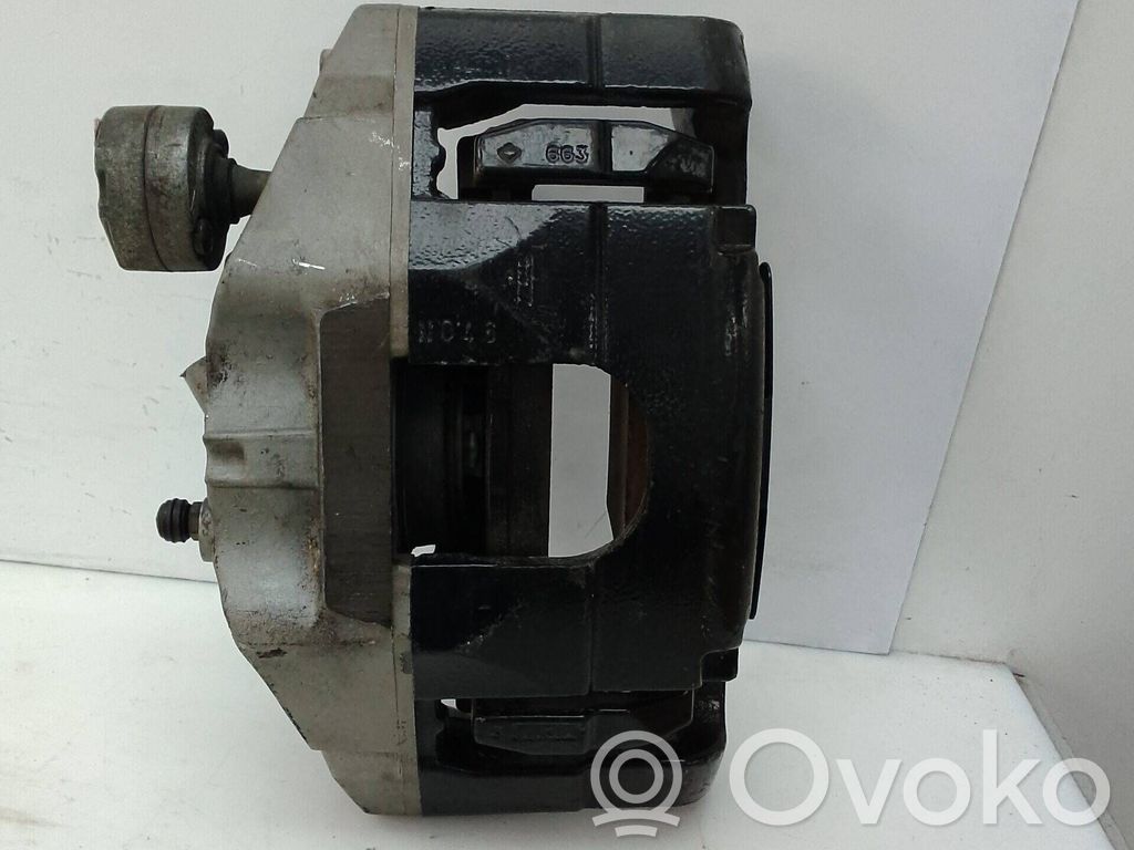 Audi Q7 4M Bremszange vorne