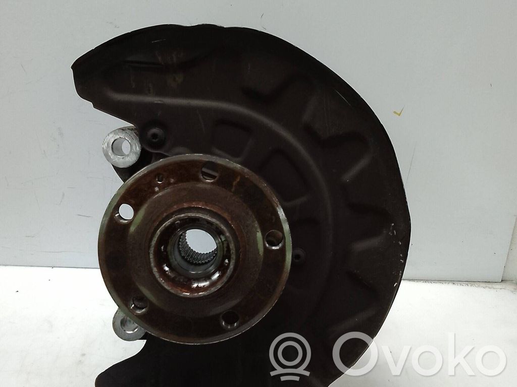 Volkswagen PASSAT B8 Fuso a snodo con mozzo ruota anteriore