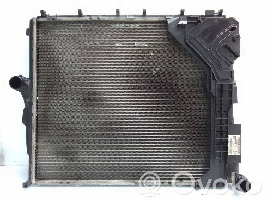 BMW X3 E83 Radiador del refrigerante