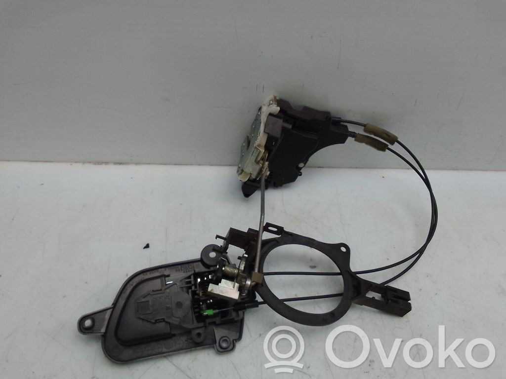Mitsubishi Outlander Juego de molduras protectoras de la puerta/portón del maletero 