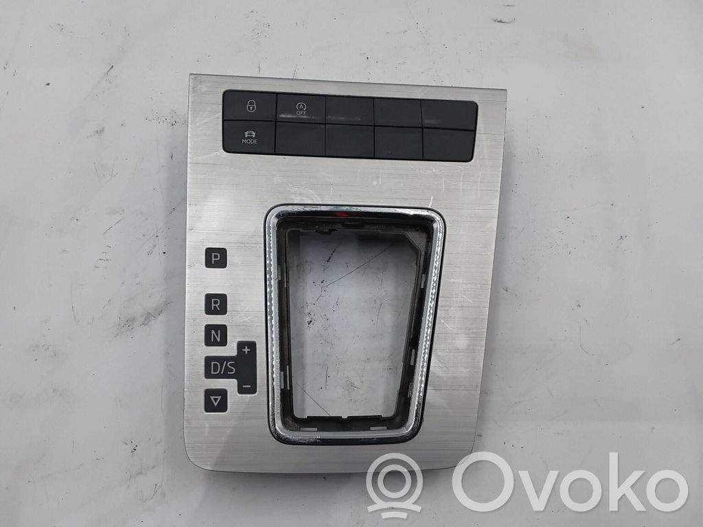 Skoda Octavia Mk3 (5E) Kita salono detalė