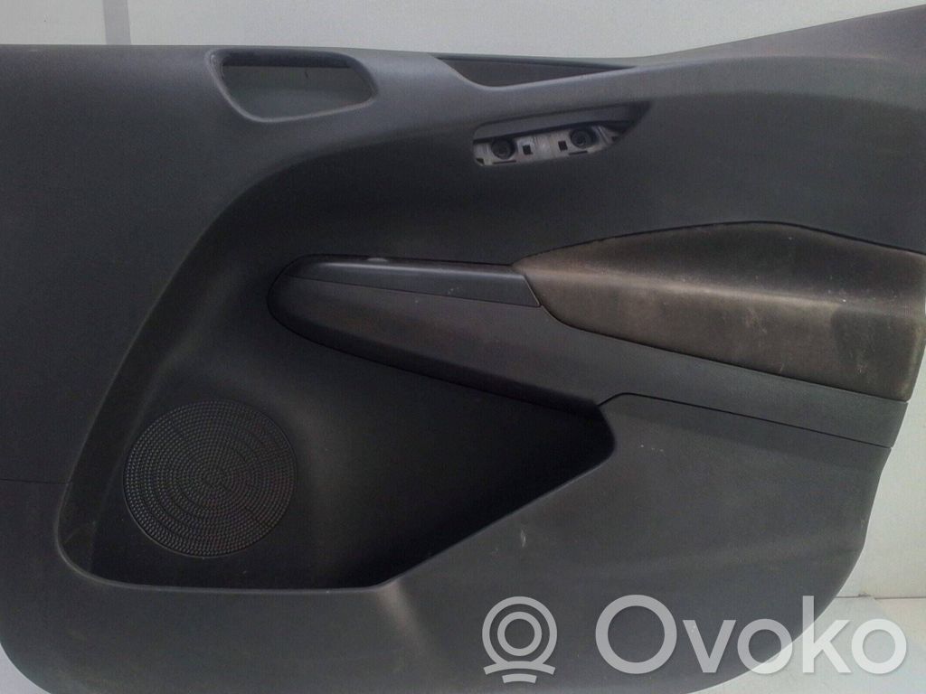 Ford Transit Courier Etuoven verhoilu 