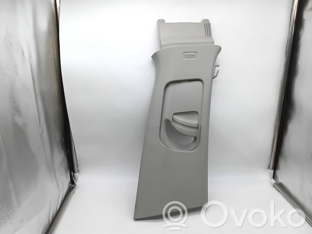 Volkswagen Tiguan Słupek środkowy 