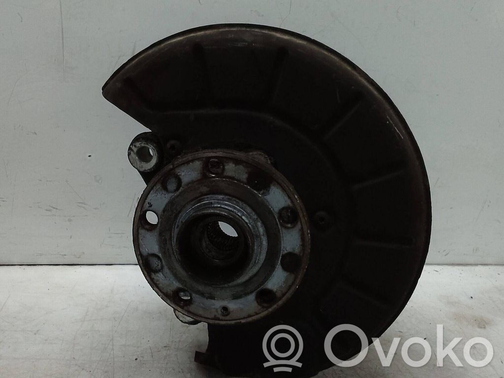 Volkswagen PASSAT B6 Achsschenkel vorne