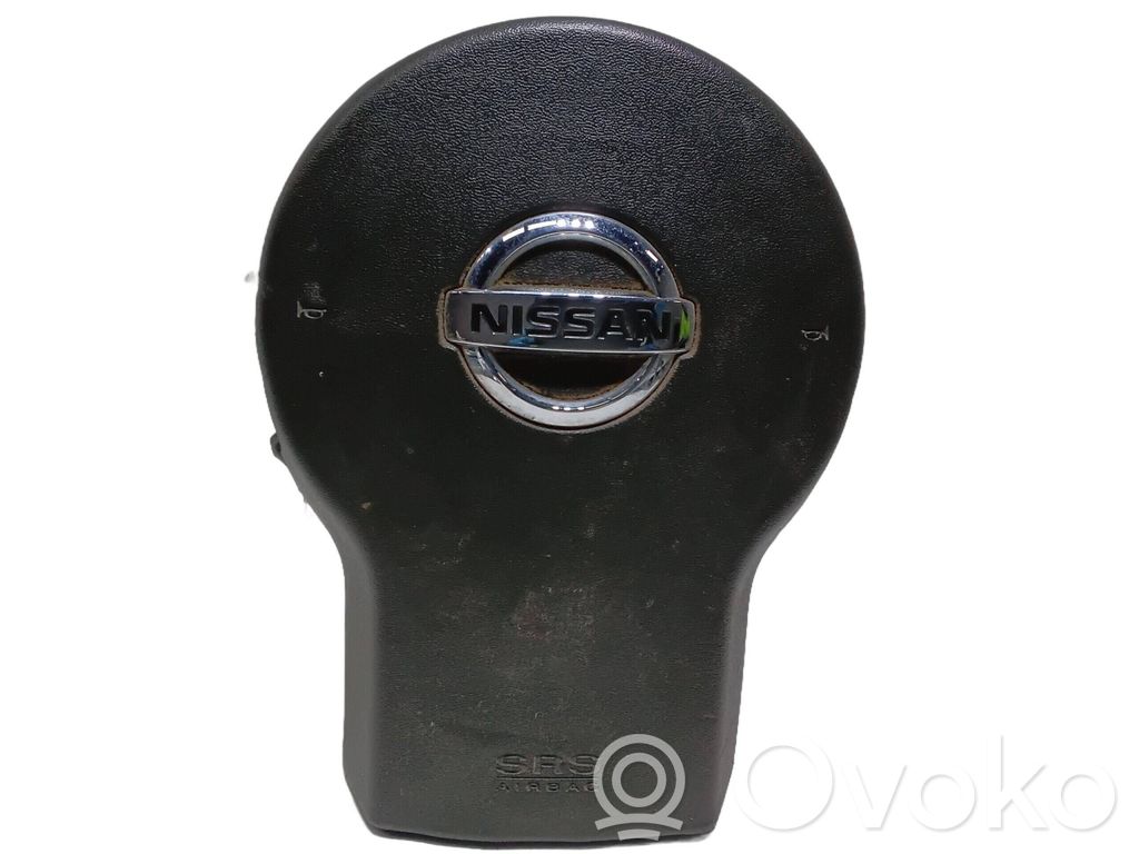 Nissan Navara D40 Ohjauspyörän turvatyyny 
