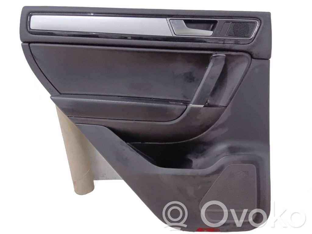 Volkswagen Touareg II Verkleidung Tür hinten 