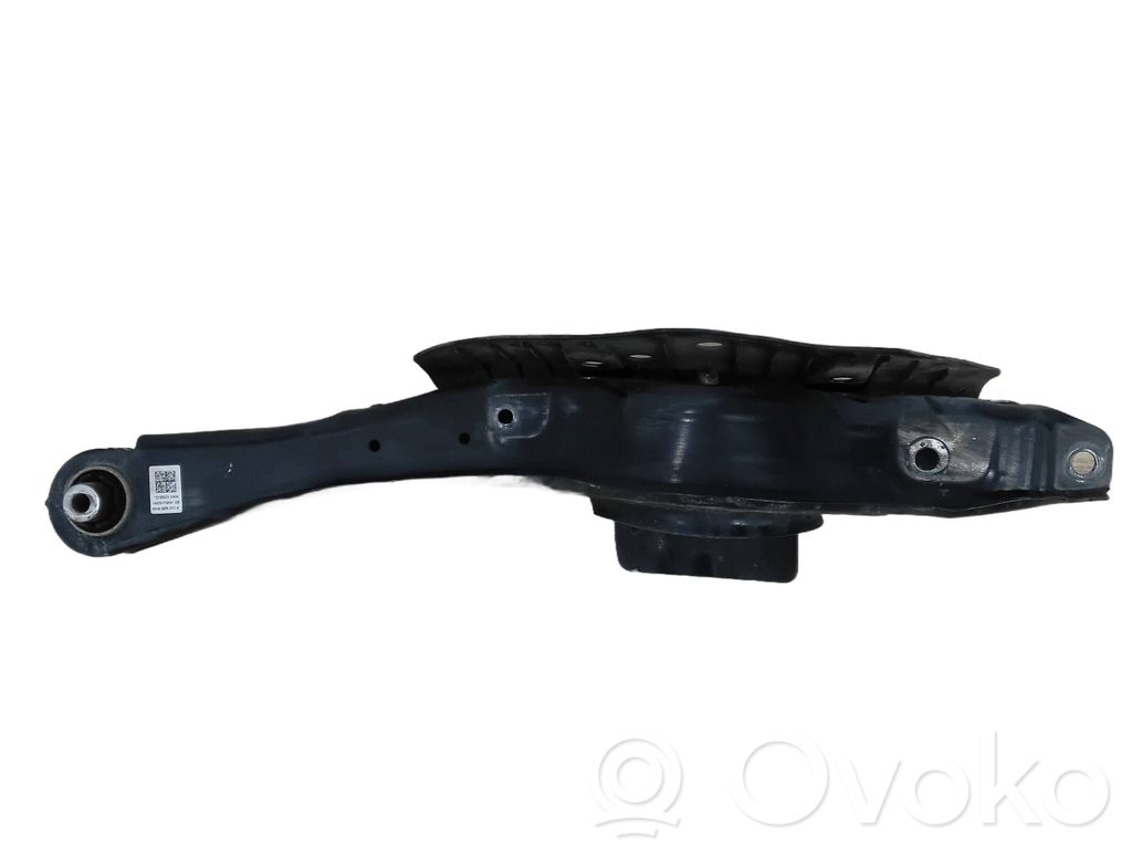 Volkswagen Golf VIII Querlenker vorne 