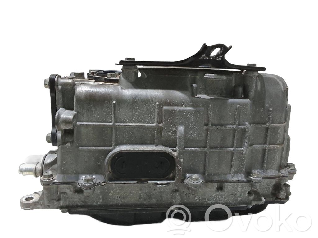 Toyota Auris E180 Convertisseur / inversion de tension inverseur