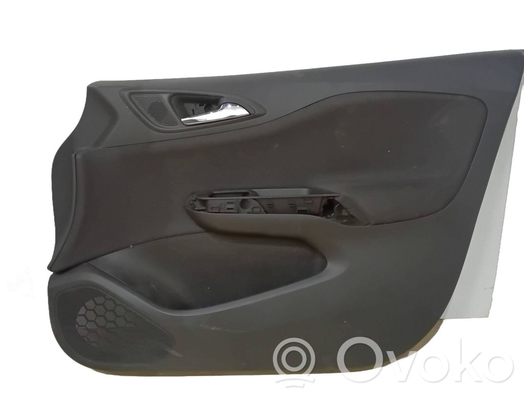 Opel Corsa E Boczki / Poszycie drzwi przednich