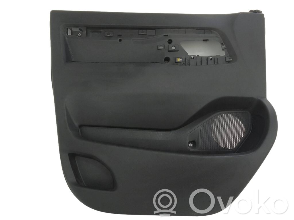 Peugeot Expert Etuoven verhoilu 