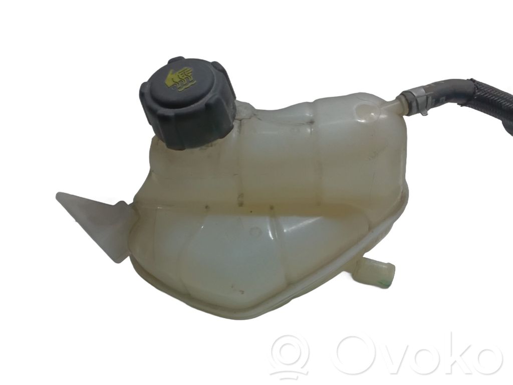 Nissan Qashqai Jäähdyttimen lauhdutin 