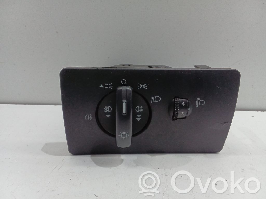 Ford Mondeo Mk III Lichtschalter 