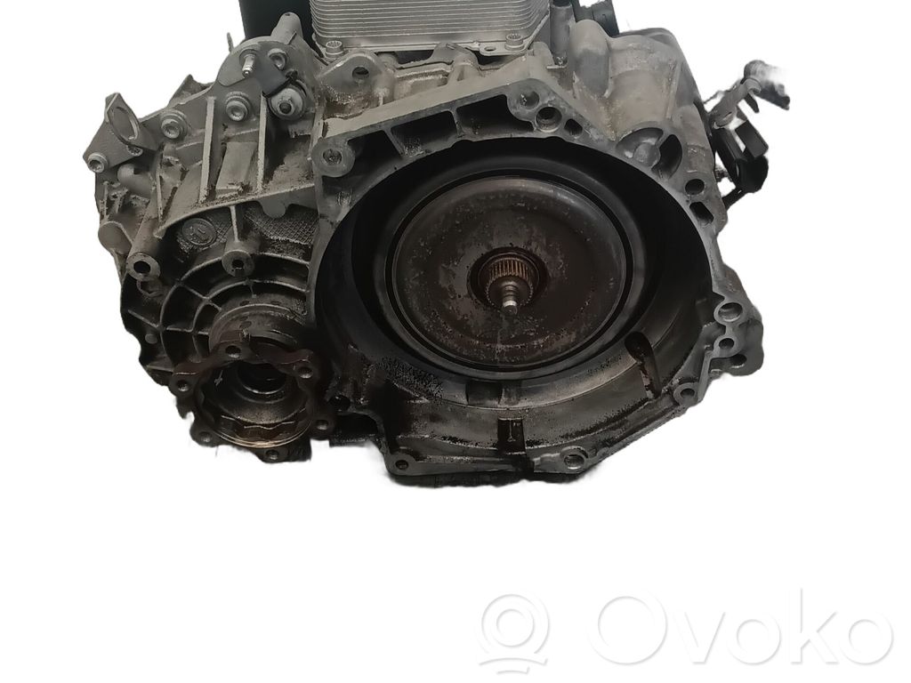 Volkswagen PASSAT B8 Caja de cambios automática