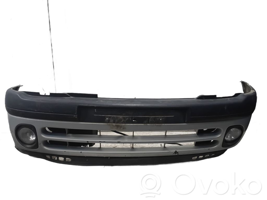 Renault Clio II Zderzak przedni 