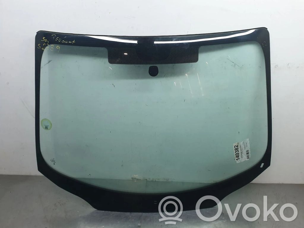 Peugeot 508 Front windscreen/windshield window 